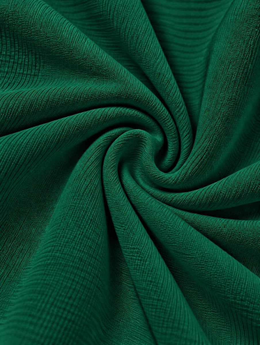Signature Men Oversized Fit in black in bottle green — view 4