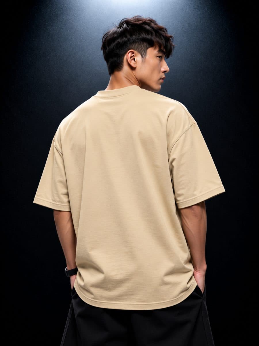 Signature Men Oversized Fit in black in beige — view 3